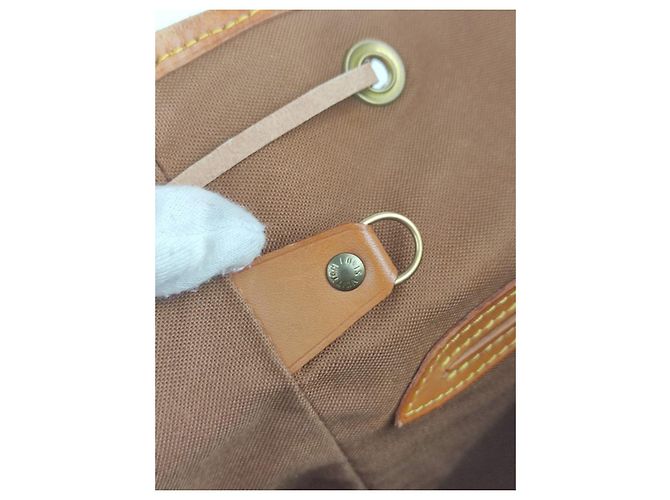Louis Vuitton Montsouris-Rucksack Braun - Ansicht 16