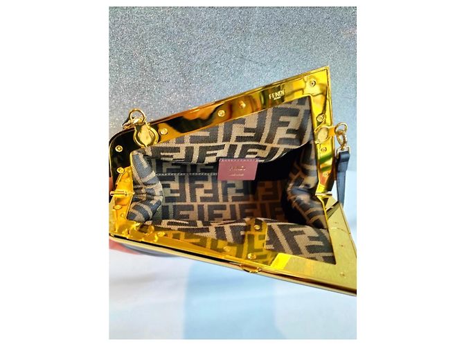 FENDI PRIMERA BOLSA PEQUEÑA - vista 6