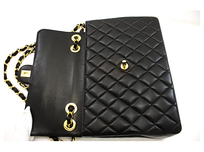 Borsa A Tracolla CHANEL Diana Con Patta E Tracolla In Agnello Trapuntato Nero