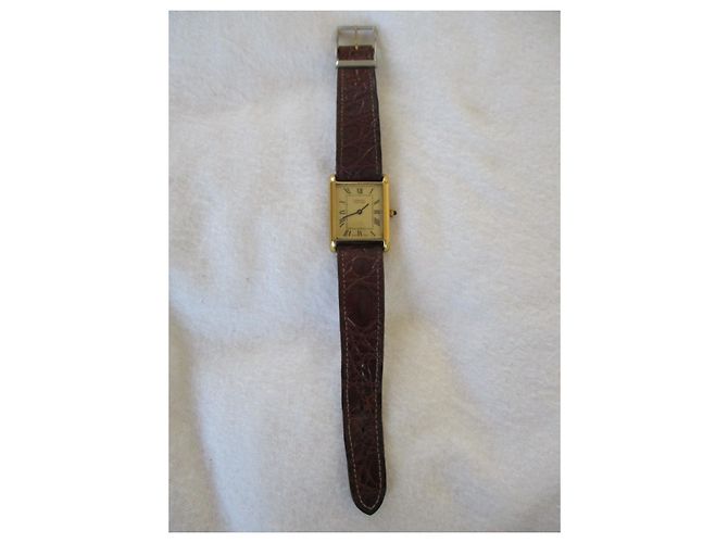 Reloj Lancel rectangular chapado en oro con correa de piel - vista 2