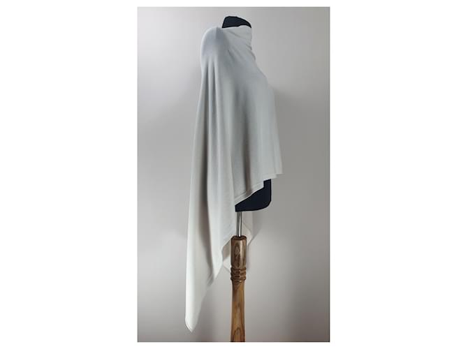 Steffen Schraut Poncho Weiß - Ansicht 2