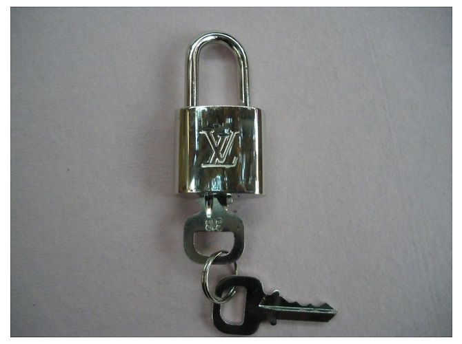 Lucchetto Louis Vuitton Argento Charm per Borsa - vista 7