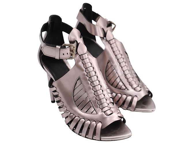 Tacones Cage de Proenza Schouler en charol plateado - vista 3