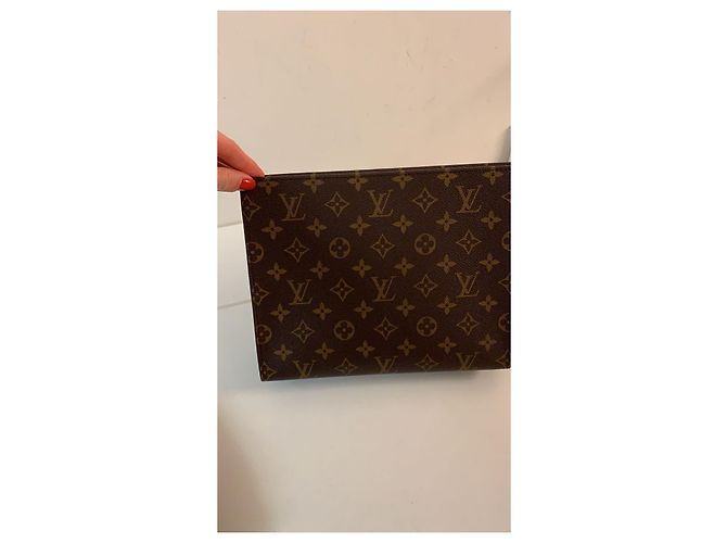 Louis Vuitton Nuevo modelo de artículos de tocador LV Castaño - vista 5