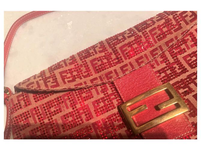 Baguette Fendi da sera con cristalli rossi Rosso Sabbia - vista 3