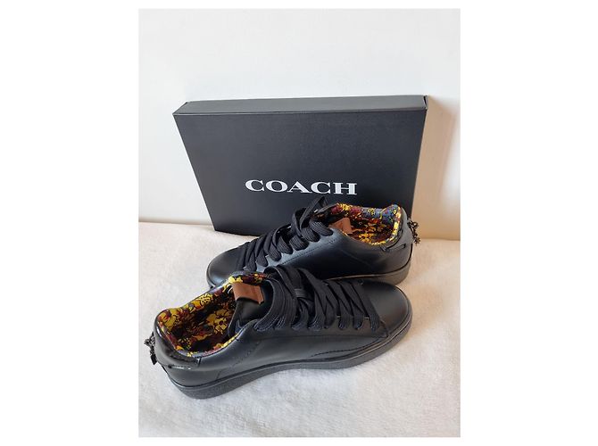 Entrenadores exclusivos de Coach con parches de estrellas para mujer - vista 2