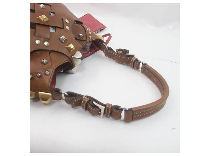 Borsa Prada Nocciolo Vitello in pelle marrone con borchie Marrone scuro - vista 4