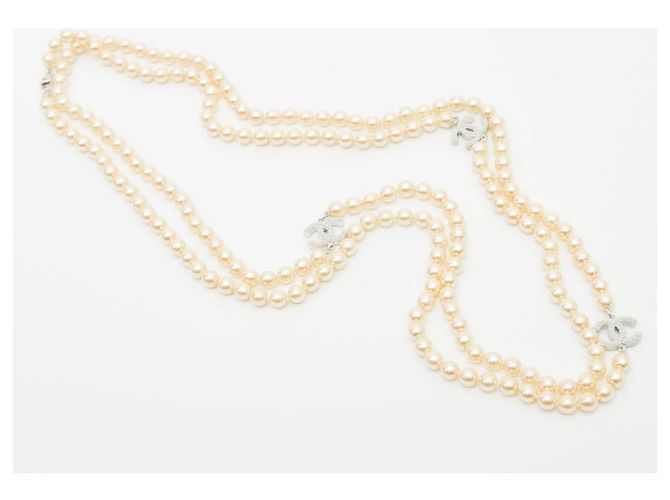 Collar de Chanel - vista 3