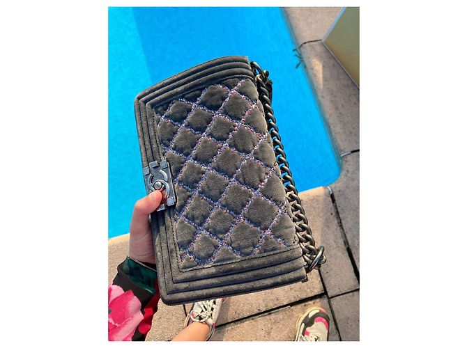 Chanel Boy Medium Velluto Grigio Scuro Grigio antracite - vista 4