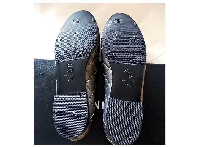 Chanel Metallic Olive gesteppte Ballerinas Metallisch - Ansicht 2