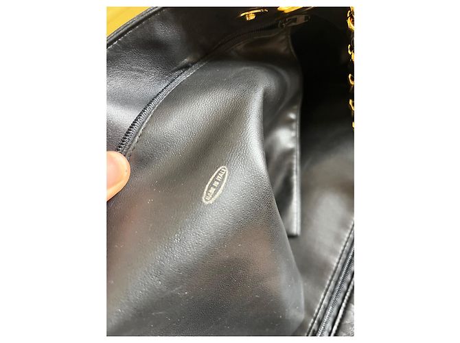 Timeless Chanel Grand Shopping Tote in Pelle di Agnello Nero Oro Gold hardware - vista 8