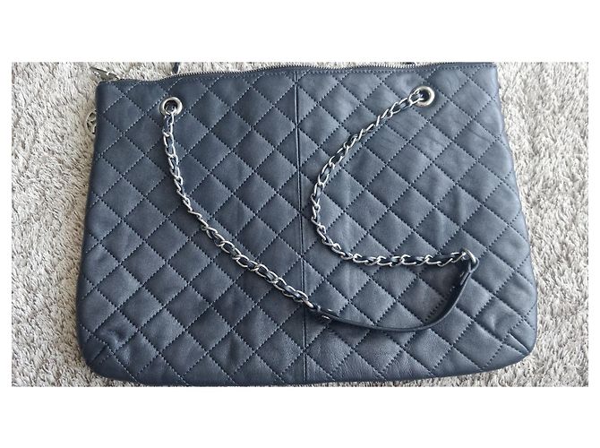 Dkny Handtasche aus Leder Grau Metallic - Ansicht 4