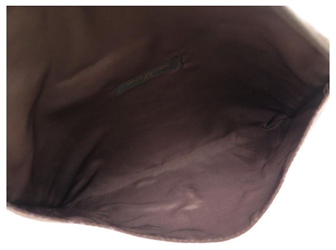 Coussin NUOVO KIT DA VIAGGIO LOUIS VUITTON M99204 MASCHERA DA VIAGGIO MONOGRAM + CUSCINO Marrone - vista 4
