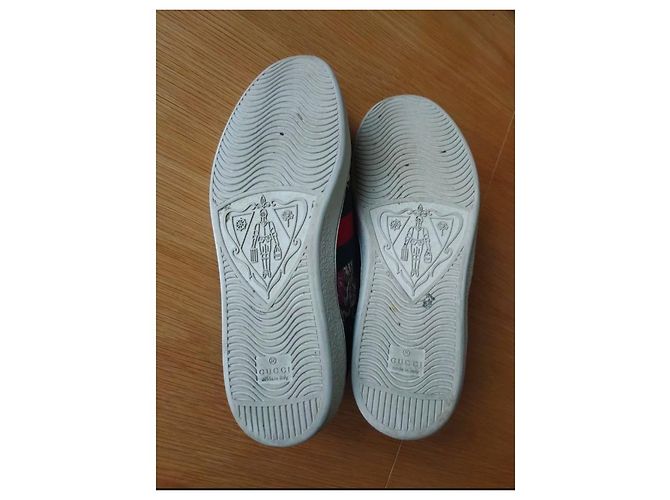 Sneakers Gucci Ace in seta nera ricamata Nero - vista 5