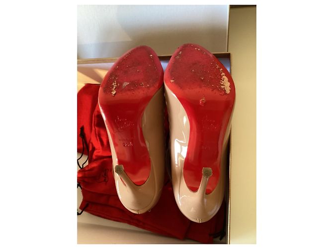 Botines Christian Louboutin Gortika Beige Charol - vista 4