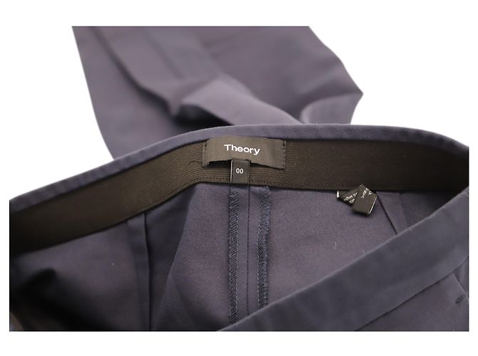 Calça Cropped Theory em Algodão Azul Marinho - vista 3