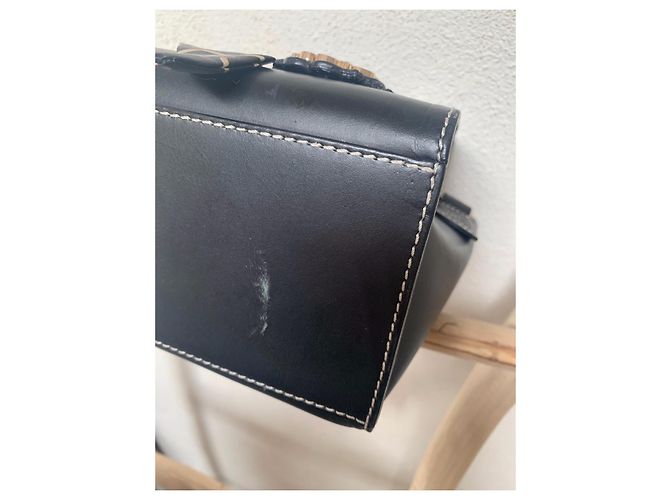 Christian Lacroix Handtasche aus schwarzem Leder - Ansicht 11
