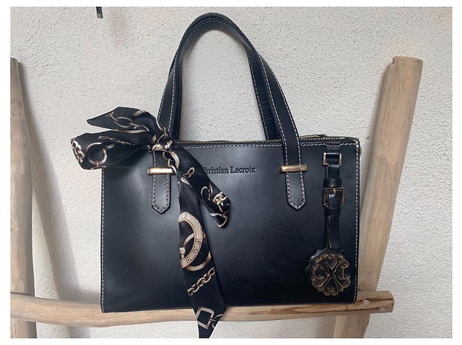 Christian Lacroix Handtasche aus schwarzem Leder - Ansicht 12
