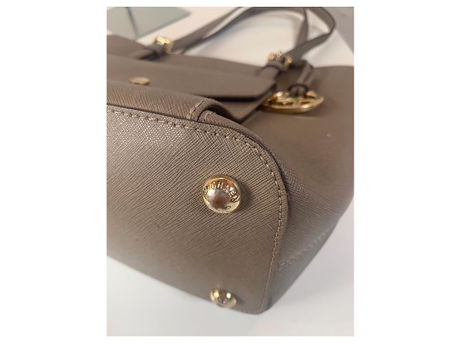 Borsa a mano Michael Kors in pelle saffiano taupe - vista 8