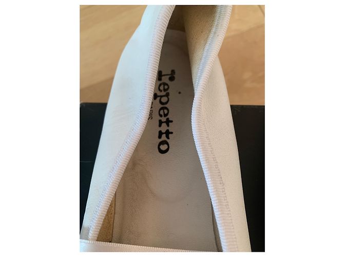 Repetto weiß mit Satinband - Ansicht 3