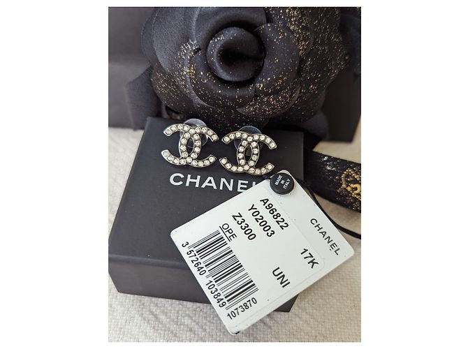 Chanel CC B17Orecchini classici grandi in cristallo con logo K Metallico - vista 10