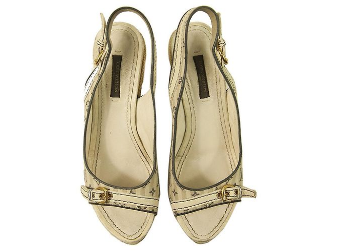 Louis Vuitton White Mini Lin Monogram Canvas Décolleté con tacco a zeppa 37 Multicolore - vista 2