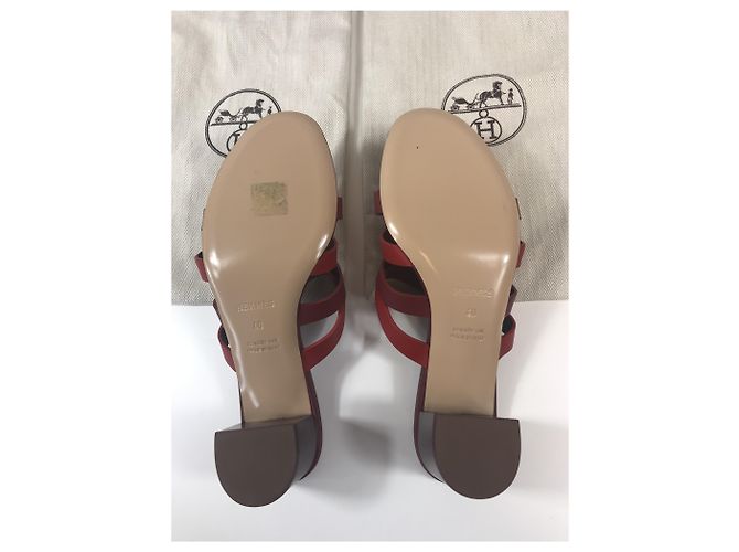 Hermès Sandali "Amica" T 40 Neuves Rosso - vista 4