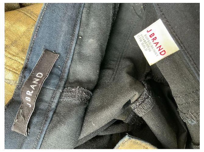 Vaqueros Pitillo de Tiro Alto J Brand Maria Dorados - vista 4