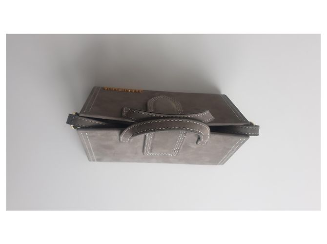 Jacquemus Brillenetui Wildleder grau - Ansicht 8