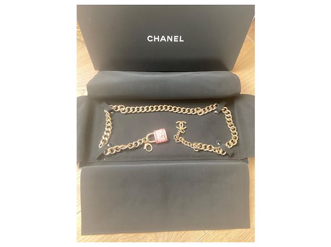 Cintura Chanel Gold hardware - vista 5