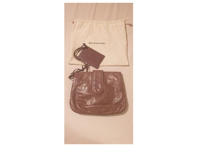 Pochette Balenciaga in pelle marrone - vista 2