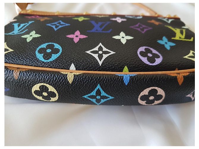 LOUIS VUITTON  x Takashi Murakami Pochette Accessoires Multiple colors - view 6
