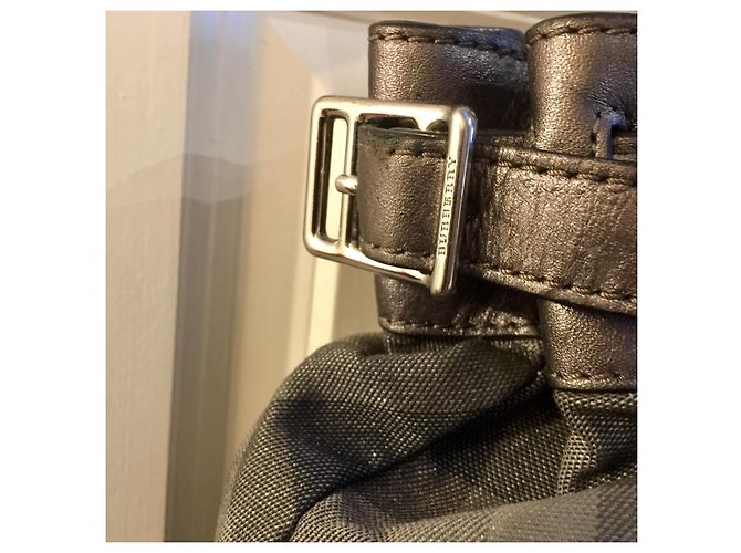 Borsa a tracolla grande Burberry in pelle e tela Argento Grigio Silver hardware - vista 8