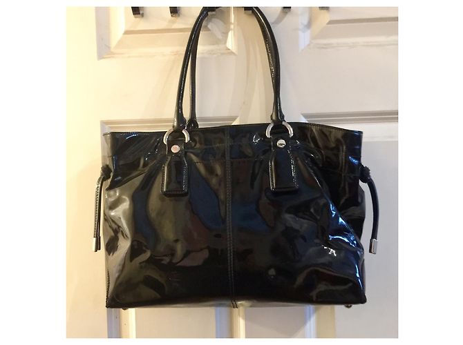 Borsa tote/tracolla Tod's in vernice - vista 2