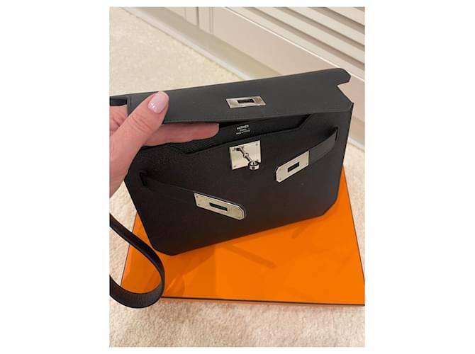Hermès Kelly Depeches Leather Clutch Bag Black - view 2