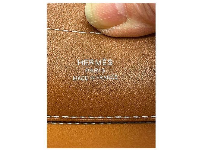 Borsa Hermès Aline in pelle color caramello - vista 7