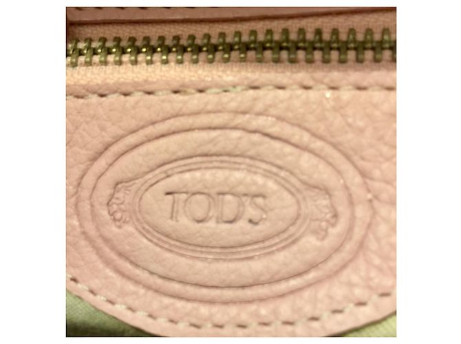 Borsa a tracolla Tod's grande rosa con patta e chiusura magnetica - vista 9