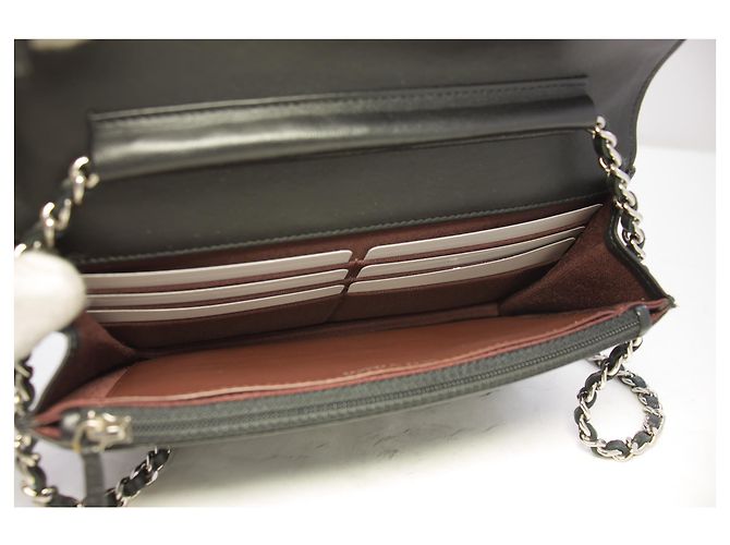 Wallet On Chain Portafoglio classico nero CHANEL con tracolla a catena WOC a tracolla - vista 10