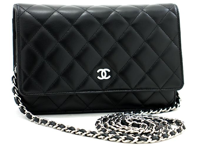 Wallet On Chain Portafoglio classico nero CHANEL con tracolla a catena WOC a tracolla - vista 2