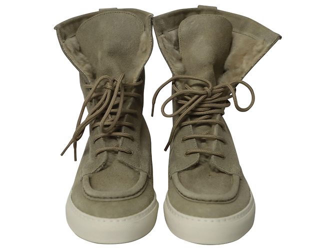 Autre Marque Sneakers alte Common Projects Tournament Shearling in camoscio grigio - vista 2