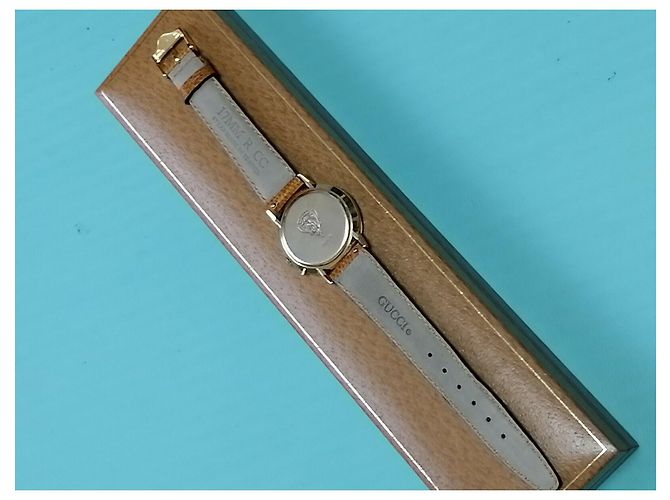 Relógio Gucci 3800 Relógio de pulso M Chrono Dourado - vista 10