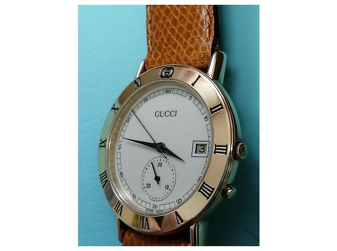 Relógio Gucci 3800 Relógio de pulso M Chrono Dourado - vista 5