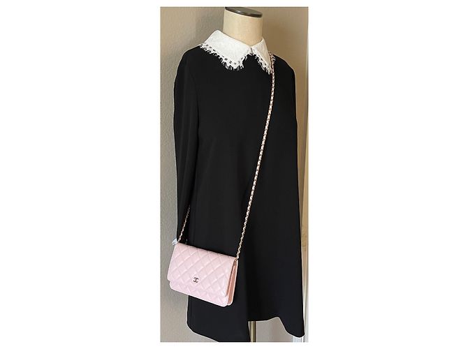 Chanel Hellrosa Caviar Classic Quilted Wallet on Chain Pink - Ansicht 11