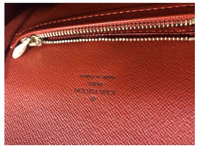 Sac à main Louis Vuitton Concorde Marron Foncé Cuir - vue 3