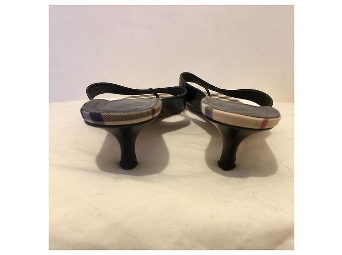 Burberry Sandales/mules à petits talons noirs et nova check - vue 4