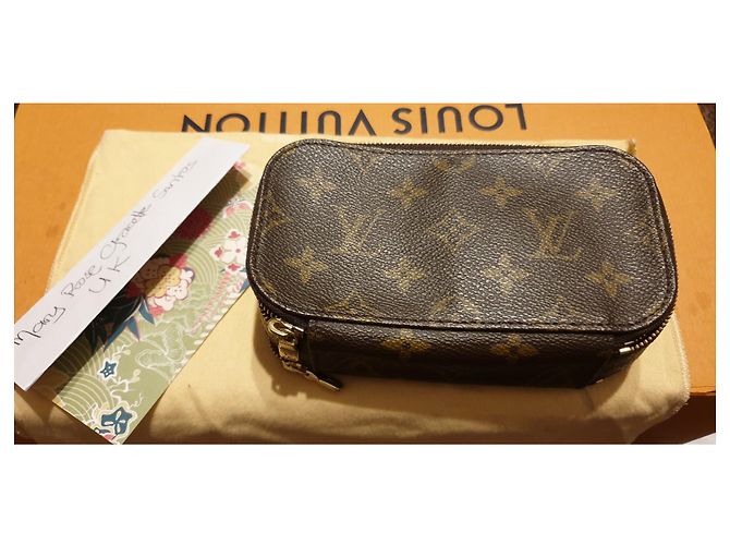 Louis Vuitton Trousse Blush PM Marrón de Tela Castaño - vista 5