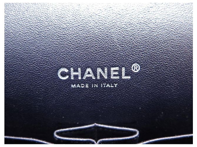 CHANEL CLASSIC TIMELESS MAXI JUMBO BOLSA AZUL MARINHO COURO ACOLCHOADO - vista 15