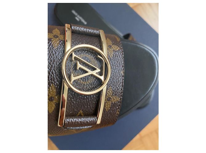 Louis Vuitton Lock it flat mule Brown - view 8