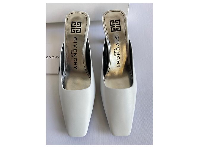 Givenchy Mules - vista 2