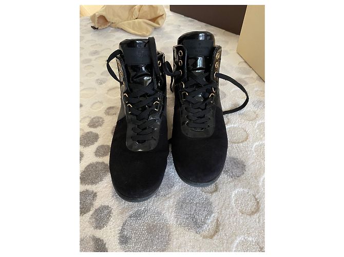 Louis Vuitton Ascender Negro - vista 2